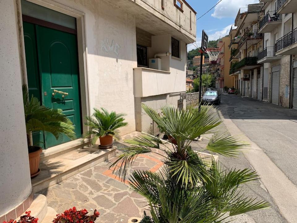 Casa Di Tommaso Apartment Sonnino ภายนอก รูปภาพ